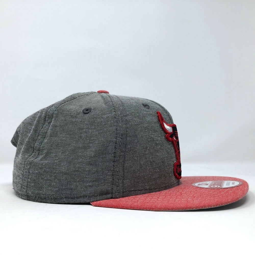 Chicago Bulls New Era 9FIFTY Snapback Hat - Picture 4 of 7